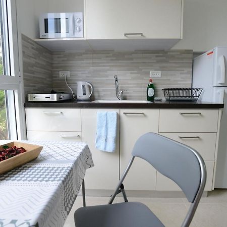 Olga Beach Apartment 28 Hayfa Dış mekan fotoğraf